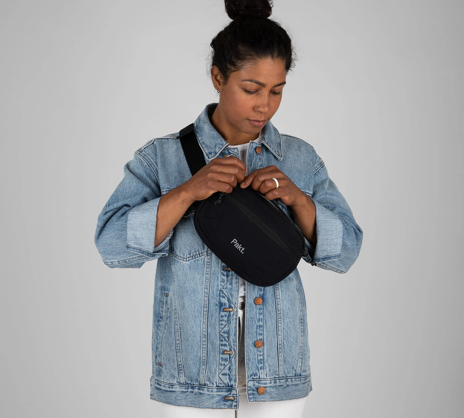 Everyday 3L Sling - Image 13